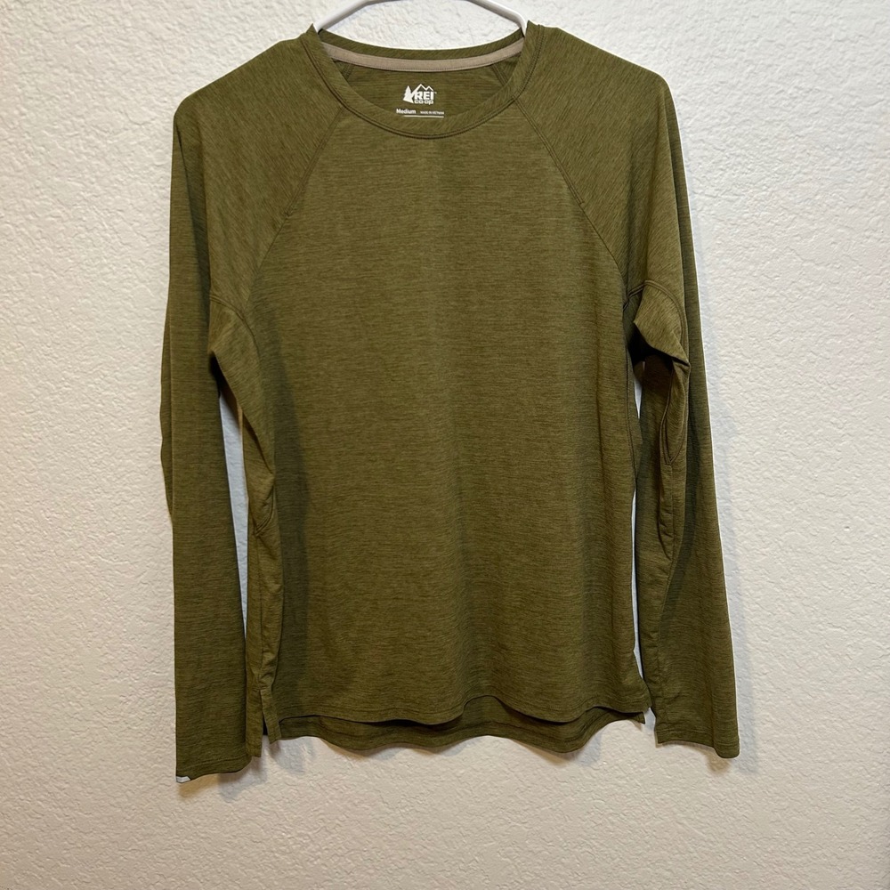 REI Co Op Women's Long Sleeve Shirt Olive Green Size Medium Athletic Outdoor